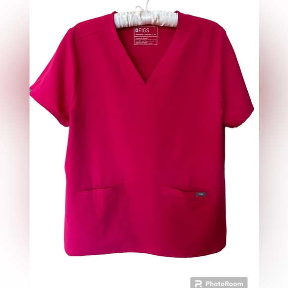Figs Tops - FIGS Women’s Hot Pink Technical Collection Three-Pocket Scrub Top Size XL